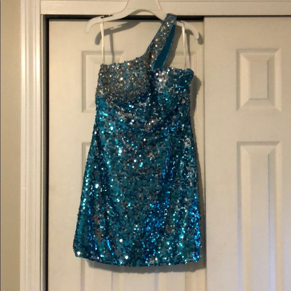 Promgirl Dress